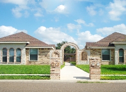 2117 Western Dr in Edinburg, TX - Building Photo