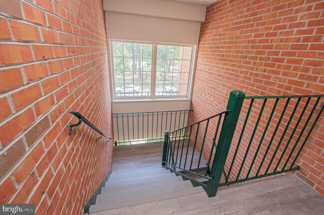 806 College Ln-Unit -K in Salisbury, MD - Building Photo - Building Photo