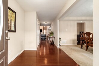 1821 Little Bear Loop in Lewis Center, OH - Building Photo - Building Photo