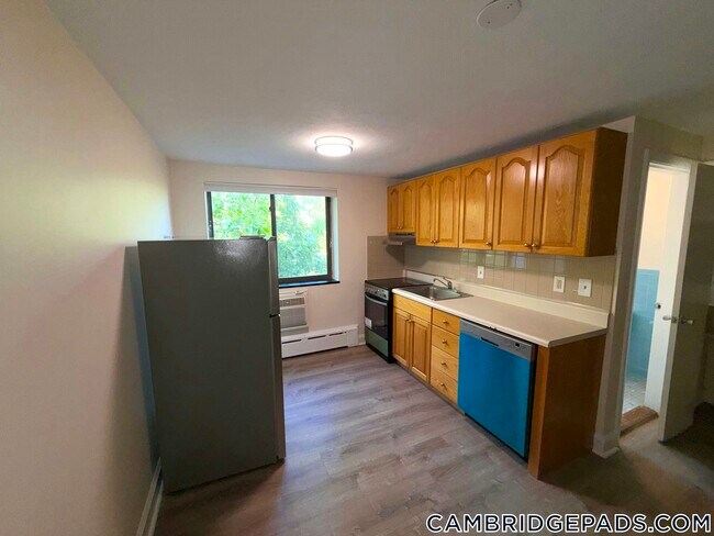 15 Chester St in Cambridge, MA - Building Photo - Building Photo