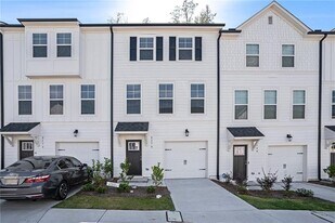 3170 Washburn St SE in Atlanta, GA - Building Photo