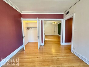 2510 N Kedzie Blvd, Unit 1 in Chicago, IL - Building Photo - Building Photo