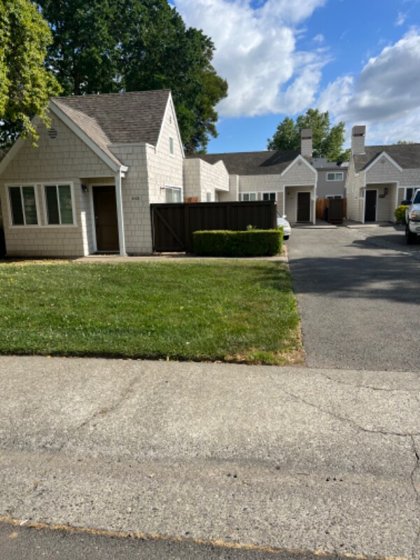 5924 Grant Ave photo'