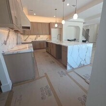 5009 Wateka Dr in Dallas, TX - Building Photo - Building Photo