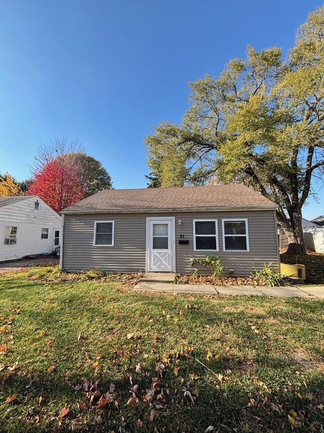 27 Winding Ln in Rantoul, IL - Building Photo - Building Photo