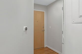 250 Pharr Rd NE, Unit 1602 in Atlanta, GA - Building Photo - Building Photo