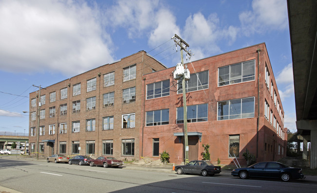 Noland Green Apartments in Newport News, VA - Building Photo - Building Photo