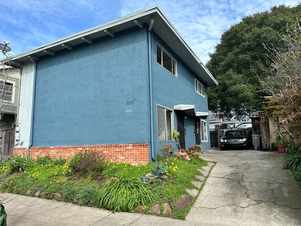 2405 Seventh St in Berkeley, CA - Building Photo
