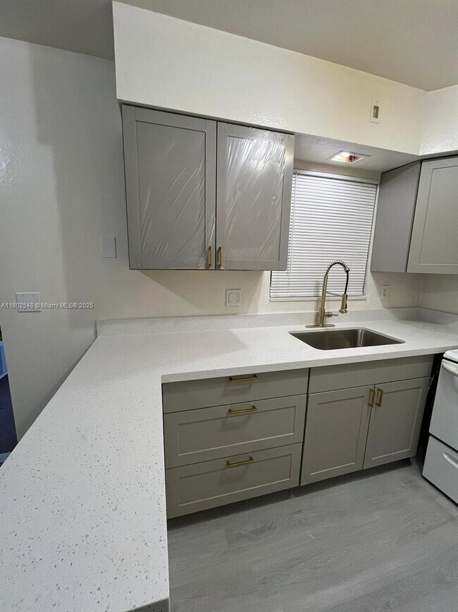 property at 2450 Lincoln St