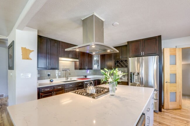 property at 4860 Chase St