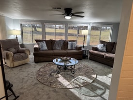 10022 W Lakeview Cir N in Sun City, AZ - Building Photo