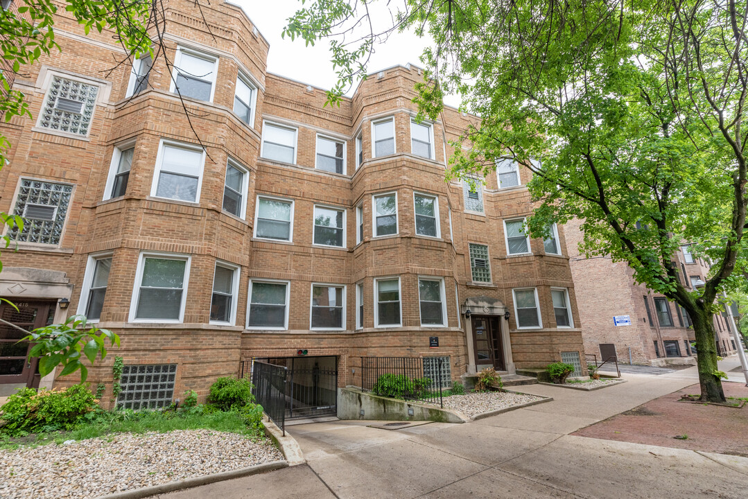 3411 N Elaine Pl, Unit #  02 in Chicago, IL - Building Photo