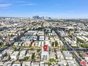 1537 S Wilton Pl-Unit -502 in Los Angeles, CA - Building Photo - Building Photo