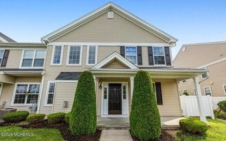 507 Lexington Mews in Swedesboro, NJ - Building Photo