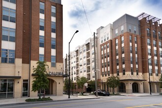 Paloma West Midtown in Atlanta, GA - Foto de edificio - Building Photo