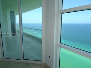 16047 Collins Ave, Unit 16047 Collins # 3002 in Sunny Isles Beach, FL - Building Photo - Building Photo