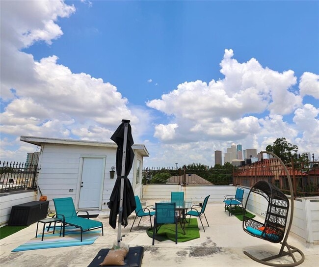 404 Rosalie St in Houston, TX - Building Photo - Building Photo