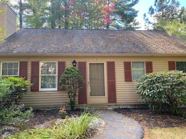 1 Fieldstone Ct, Unit 1 Fieldstone Court in Portland, ME - Building Photo