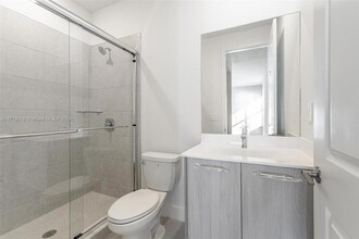 12289 SW 43rd St in Davie, FL - Building Photo - Building Photo