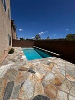 5059 Bonnie Doon Ln in Las Vegas, NV - Building Photo