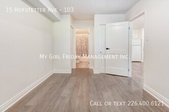 15 Hofstetter Ave in Kitchener, ON - Building Photo - Building Photo