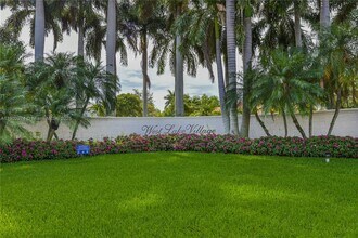 1275 Yellowheart Way in Hollywood, FL - Building Photo - Building Photo