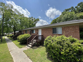 Ryan Street Apartments in Greensboro, NC - Foto de edificio - Building Photo