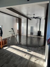 4209 Carnes Rd in Roseburg, OR - Building Photo - Building Photo