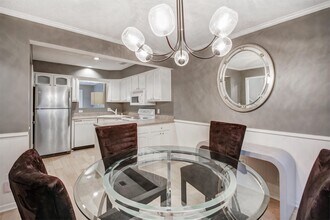 1080 Woodbridge Hollow NE in Atlanta, GA - Building Photo - Building Photo