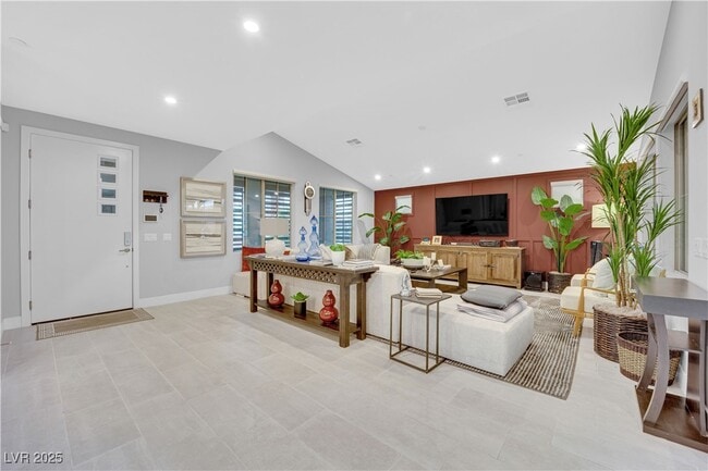 property at 2518 Veronella St