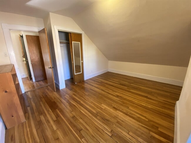 379 Harvard St, Unit 3 in Cambridge, MA - Building Photo - Building Photo