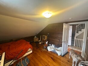 65 Atherton St, Unit 3 in Somerville, MA - Foto de edificio - Building Photo