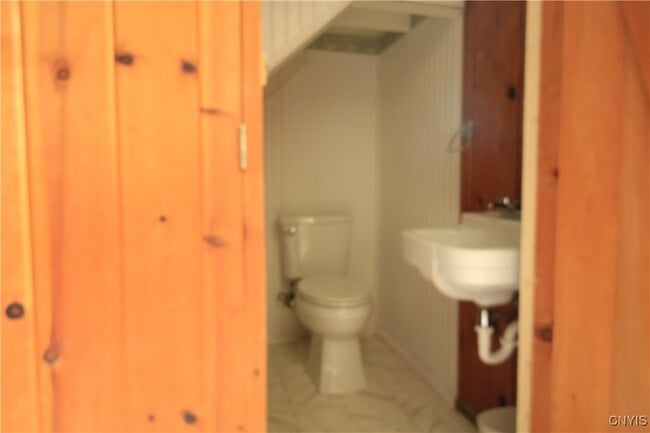property at 301 Thompson Blvd