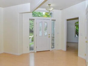 2914 Farmington Ave in Medford, OR - Building Photo - Building Photo