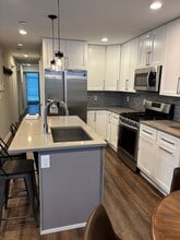 769 N Uber St, Unit B in Philadelphia, PA - Building Photo - Building Photo
