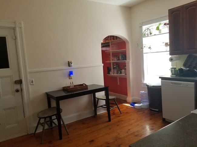 188 Boylston St, Unit 1 in Boston, MA - Building Photo - Building Photo