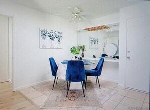 4060 Huerfano Ct in San Diego, CA - Foto de edificio - Building Photo