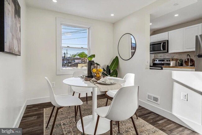 property at 3925 Chesterfield Ave