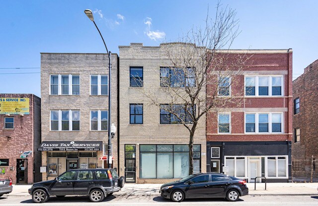 721 S Western Ave, Unit 1 in Chicago, IL - Building Photo