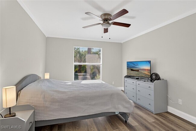 property at 209 Robin Hood Cir