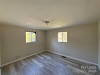 2700 Capitol Dr in Charlotte, NC - Building Photo - Building Photo