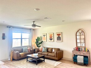 17613 Avalar Ave. in Pflugerville, TX - Building Photo - Building Photo