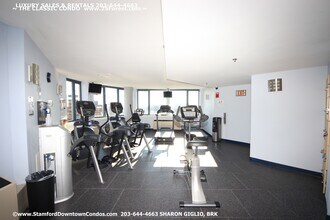25 Forest St, Unit 14D in Stamford, CT - Building Photo - Building Photo