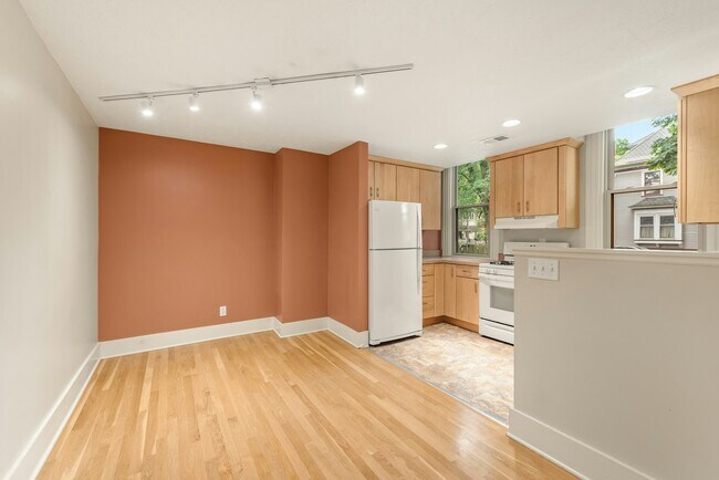 property at 2910 Jay Ave