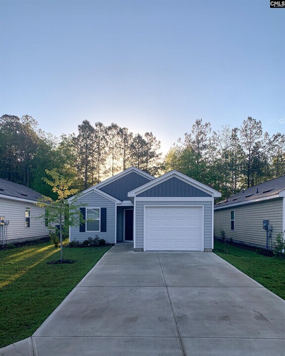 813 Summerwood Ln in Columbia, SC - Building Photo