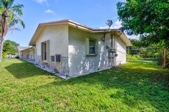 216 Nw 12th St in Pompano Beach, FL - Building Photo - Building Photo