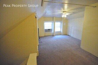 2074-2078-2078 Summit St in Columbus, OH - Building Photo - Building Photo