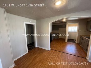 1401 W Short 17th St in North Little Rock, AR - Building Photo - Building Photo