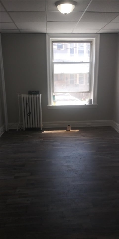 16 Cottage St-Unit -1 in Jersey City, NJ - Building Photo - Building Photo