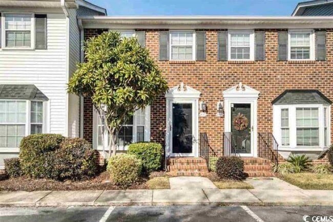 property at 2925 Carriage Row Ln